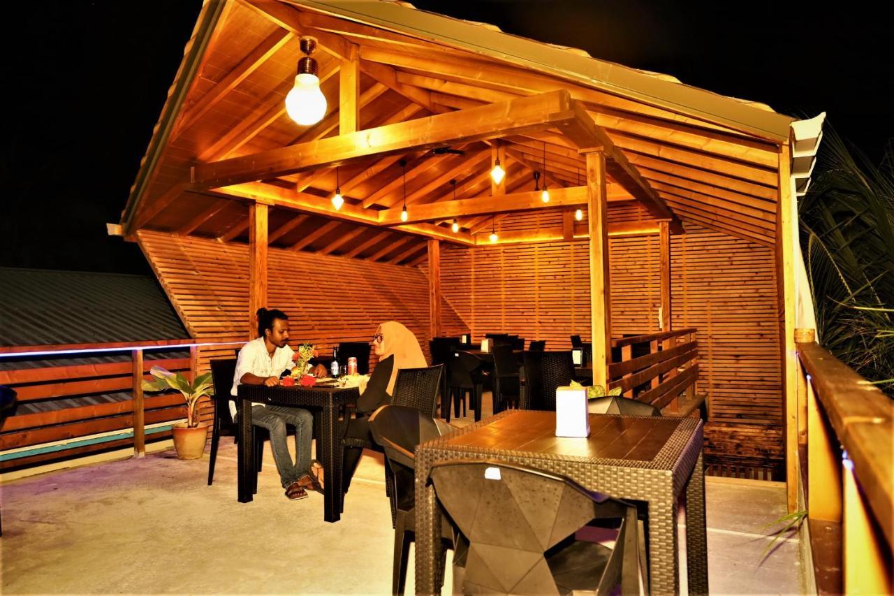 Dhigurah Beach Inn Exteriér fotografie