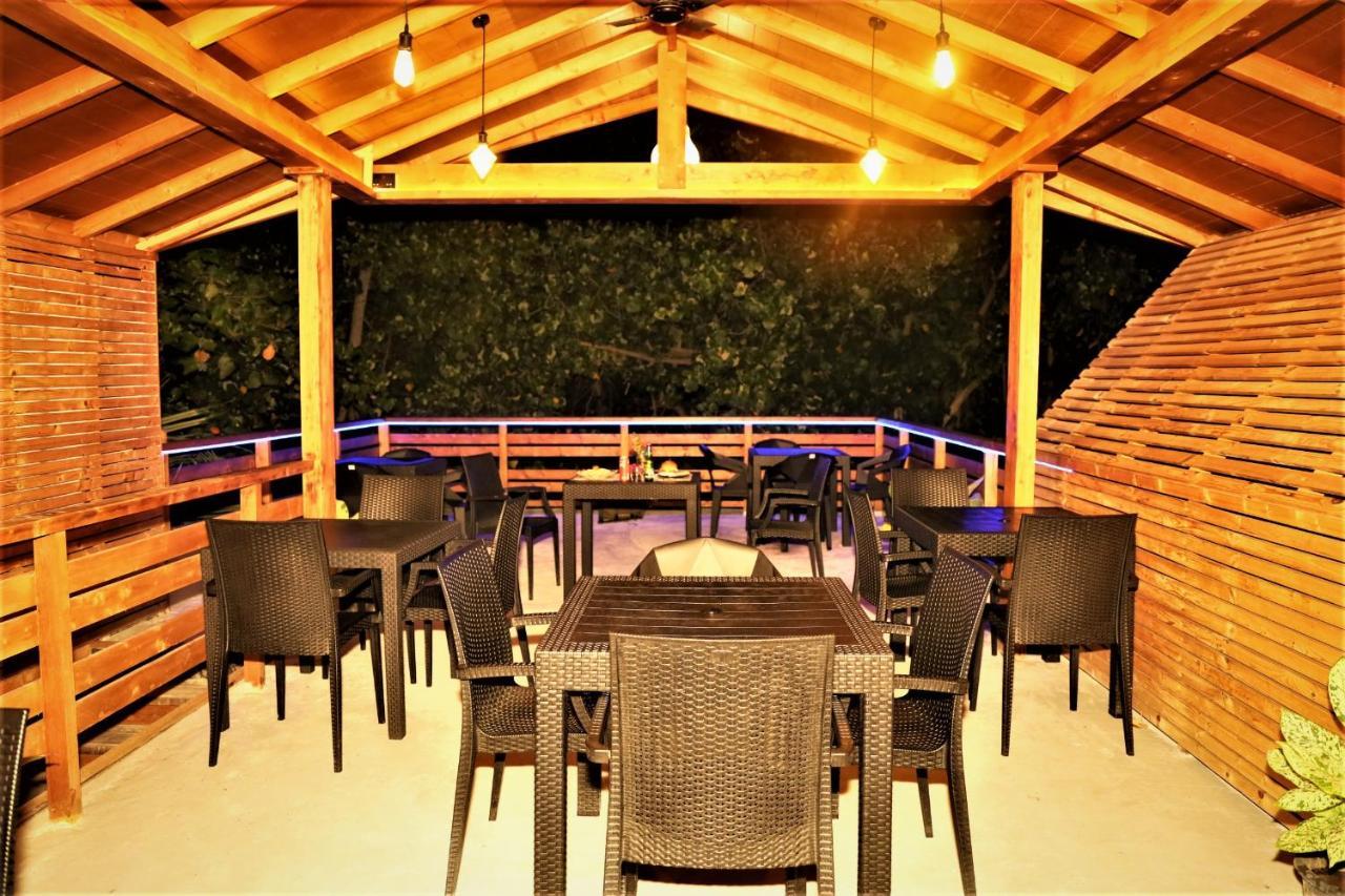 Dhigurah Beach Inn Exteriér fotografie